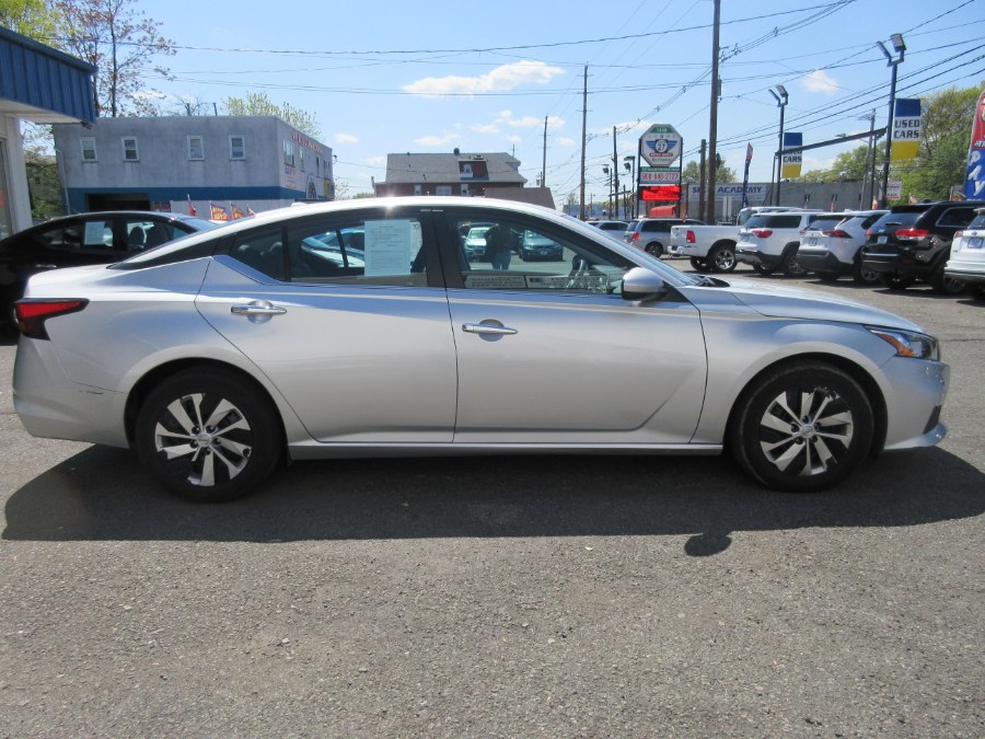 2019 Nissan Altima 2.5 S Sedan, available for sale in Linden, New Jersey | Route 27 Auto Mall. Linden, New Jersey 2019 Nissan Altima 2.5 S Sedan, available for sale in Linden, New Jersey | Route 27 Auto Mall. Linden, New Jersey