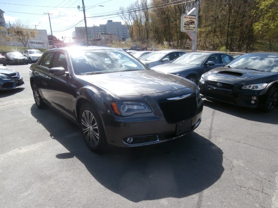 2014 Chrysler 300 4dr Sdn 300S AWD, available for sale in Waterbury, Connecticut | Jim Juliani Motors. Waterbury, Connecticut