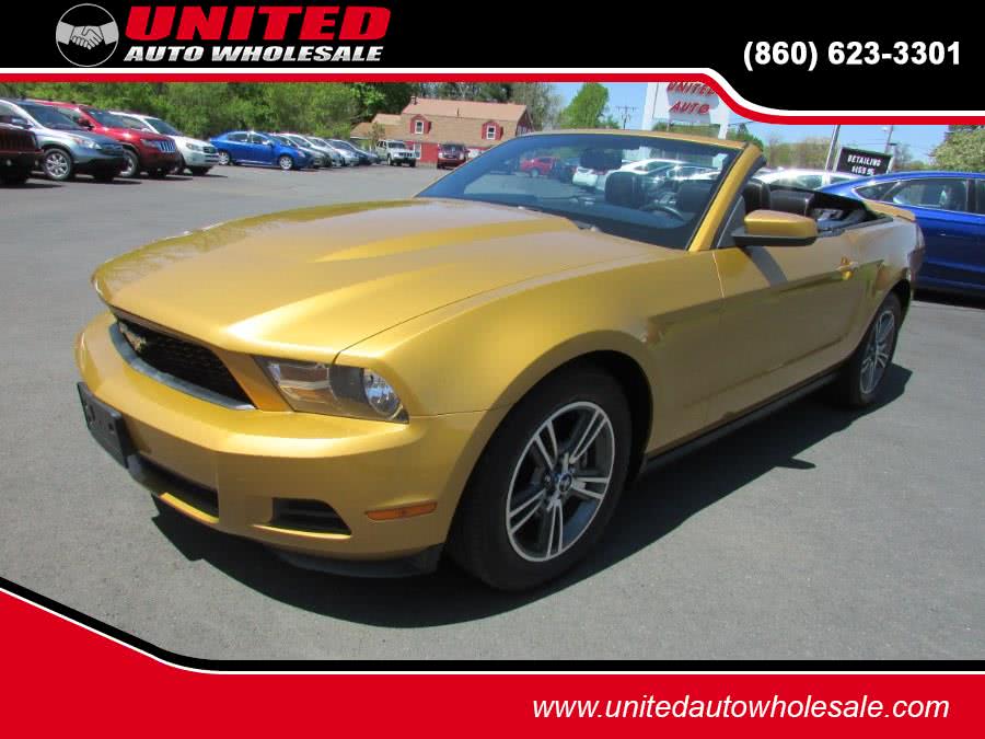2010 Ford Mustang 2dr Conv V6, available for sale in East Windsor, Connecticut | United Auto Sales of E Windsor, Inc. East Windsor, Connecticut