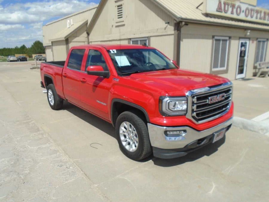2017 GMC Sierra 1500 4WD Crew Cab 143.5" SLE, available for sale in Colby, Kansas | M C Auto Outlet Inc. Colby, Kansas