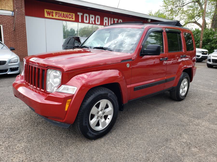 2010 Jeep Liberty 4WD 4dr Sport Panoramic Roof, available for sale in East Windsor, Connecticut | Toro Auto. East Windsor, Connecticut