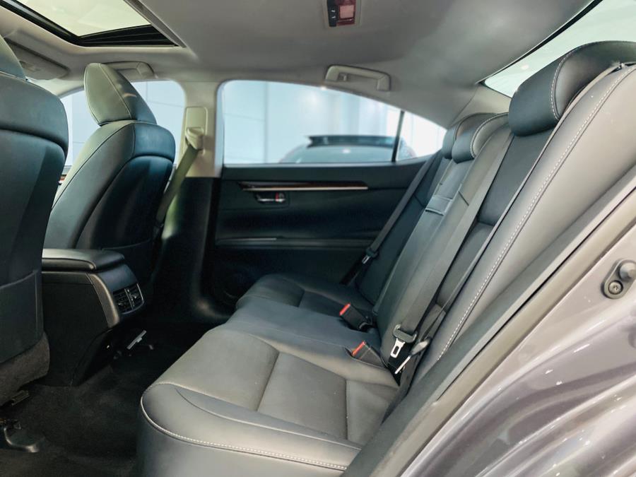 2016 Lexus ES 350 4dr Sdn, available for sale in Franklin Square, New York | Luxury Motor Club. Franklin Square, New York 2016 Lexus ES 350 4dr Sdn, available for sale in Franklin Square, New York | Luxury Motor Club. Franklin Square, New York