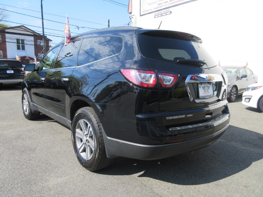 2017 Chevrolet Traverse AWD 4dr LT w/2LT, available for sale in Linden, New Jersey | Route 27 Auto Mall. Linden, New Jersey 2017 Chevrolet Traverse AWD 4dr LT w/2LT, available for sale in Linden, New Jersey | Route 27 Auto Mall. Linden, New Jersey
