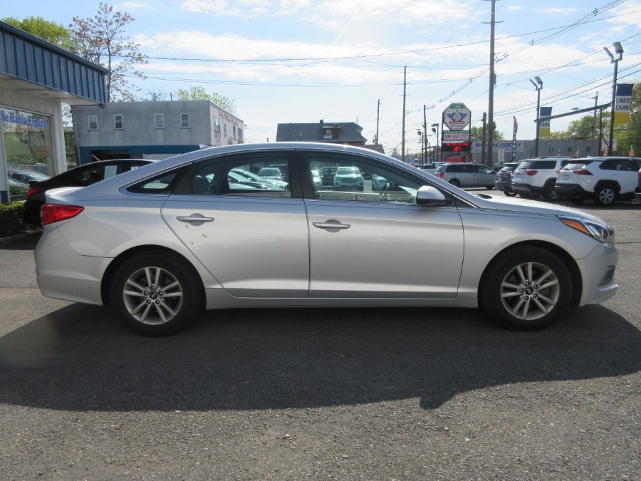 2016 Hyundai Sonata 4dr Sdn 2.4L SE, available for sale in Linden, New Jersey | Route 27 Auto Mall. Linden, New Jersey 2016 Hyundai Sonata 4dr Sdn 2.4L SE, available for sale in Linden, New Jersey | Route 27 Auto Mall. Linden, New Jersey