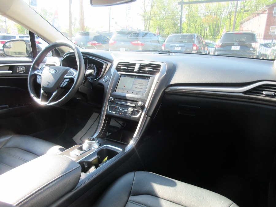 2018 Ford Fusion SE FWD, available for sale in Linden, New Jersey | Route 27 Auto Mall. Linden, New Jersey 2018 Ford Fusion SE FWD, available for sale in Linden, New Jersey | Route 27 Auto Mall. Linden, New Jersey