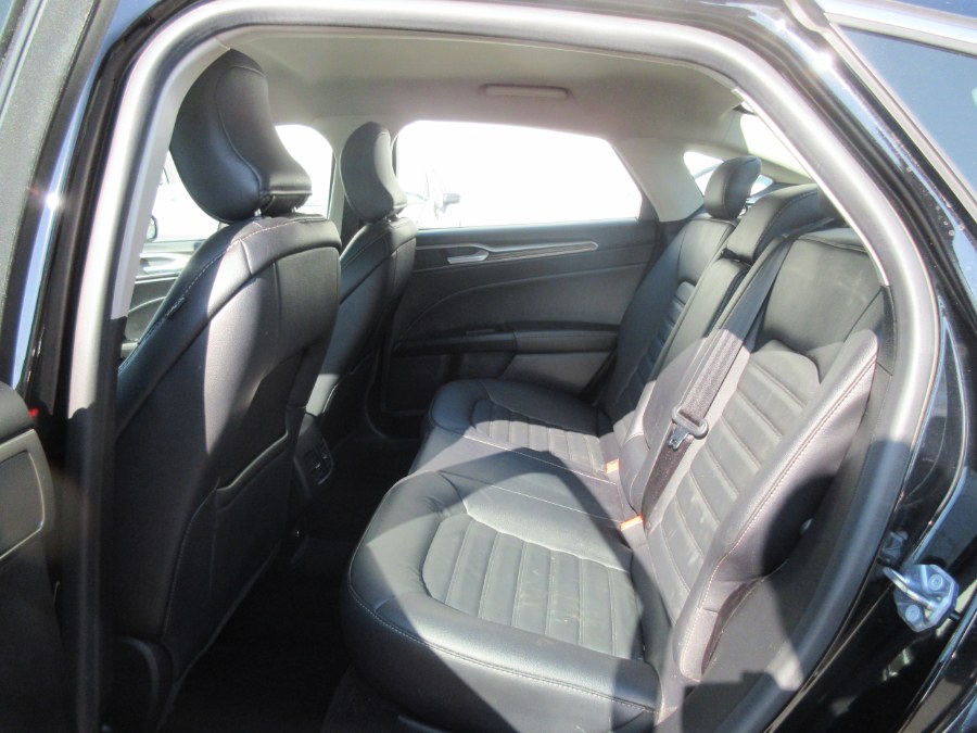 2018 Ford Fusion SE FWD, available for sale in Linden, New Jersey | Route 27 Auto Mall. Linden, New Jersey 2018 Ford Fusion SE FWD, available for sale in Linden, New Jersey | Route 27 Auto Mall. Linden, New Jersey
