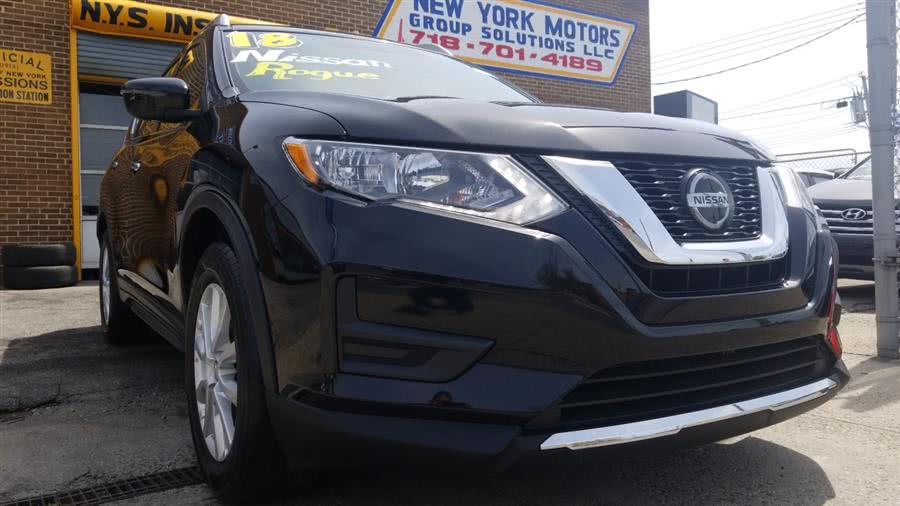2018 Nissan Rogue FWD SV, available for sale in Bronx, New York | New York Motors Group Solutions LLC. Bronx, New York