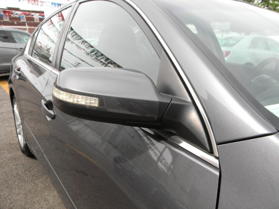 2012 Nissan Altima 4dr Sdn V6 CVT 3.5 SR, available for sale in Paterson, New Jersey | DZ Automall. Paterson, New Jersey 2012 Nissan Altima 4dr Sdn V6 CVT 3.5 SR, available for sale in Paterson, New Jersey | DZ Automall. Paterson, New Jersey