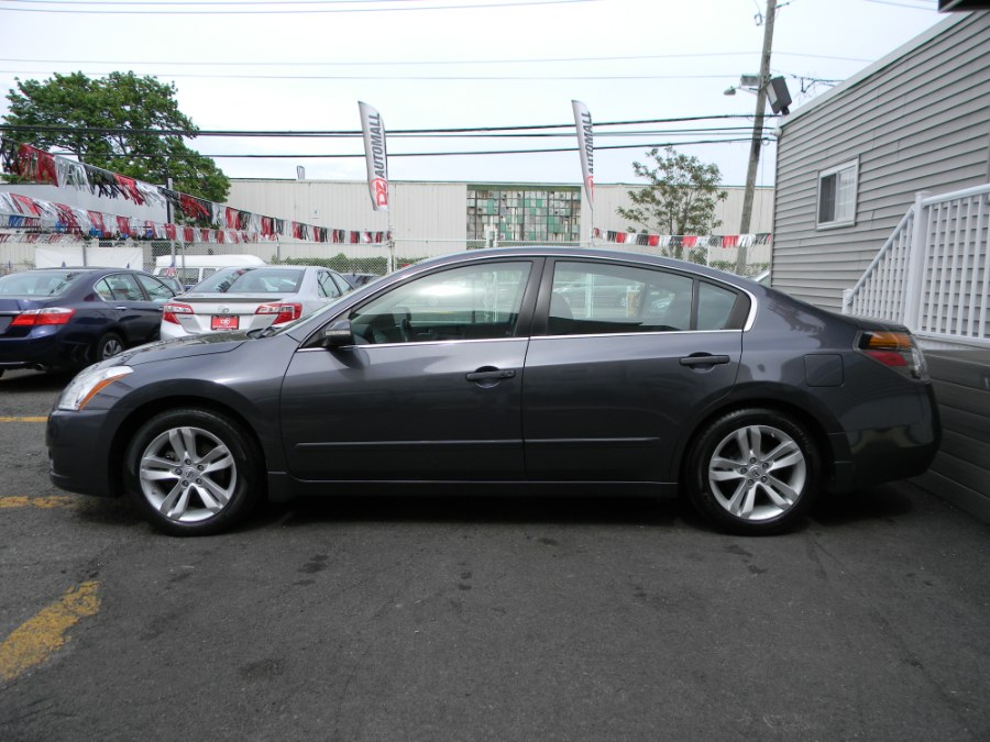2012 Nissan Altima 4dr Sdn V6 CVT 3.5 SR, available for sale in Paterson, New Jersey | DZ Automall. Paterson, New Jersey 2012 Nissan Altima 4dr Sdn V6 CVT 3.5 SR, available for sale in Paterson, New Jersey | DZ Automall. Paterson, New Jersey