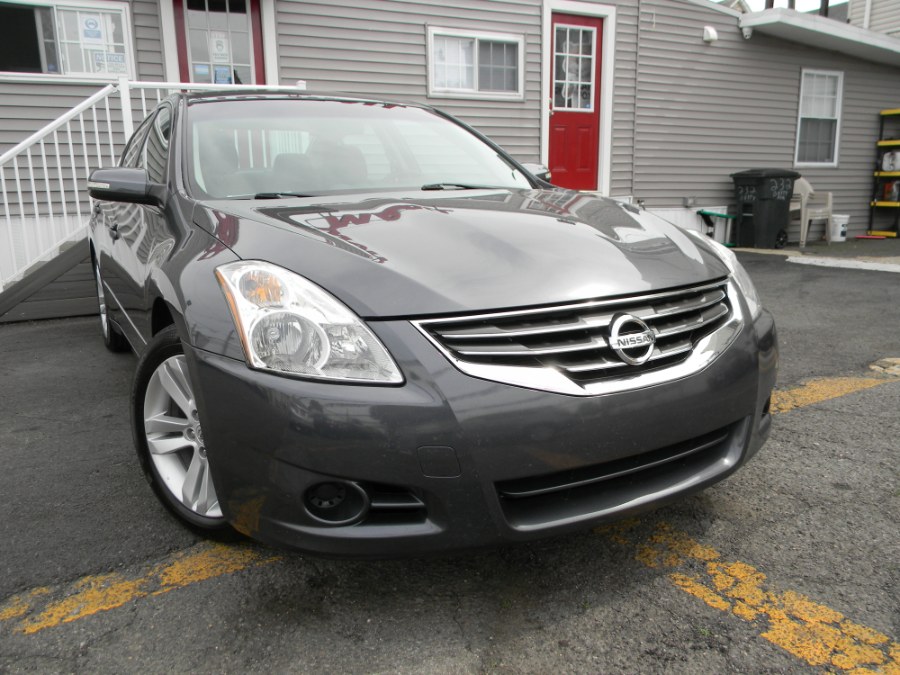 2012 Nissan Altima 4dr Sdn V6 CVT 3.5 SR, available for sale in Paterson, New Jersey | DZ Automall. Paterson, New Jersey 2012 Nissan Altima 4dr Sdn V6 CVT 3.5 SR, available for sale in Paterson, New Jersey | DZ Automall. Paterson, New Jersey