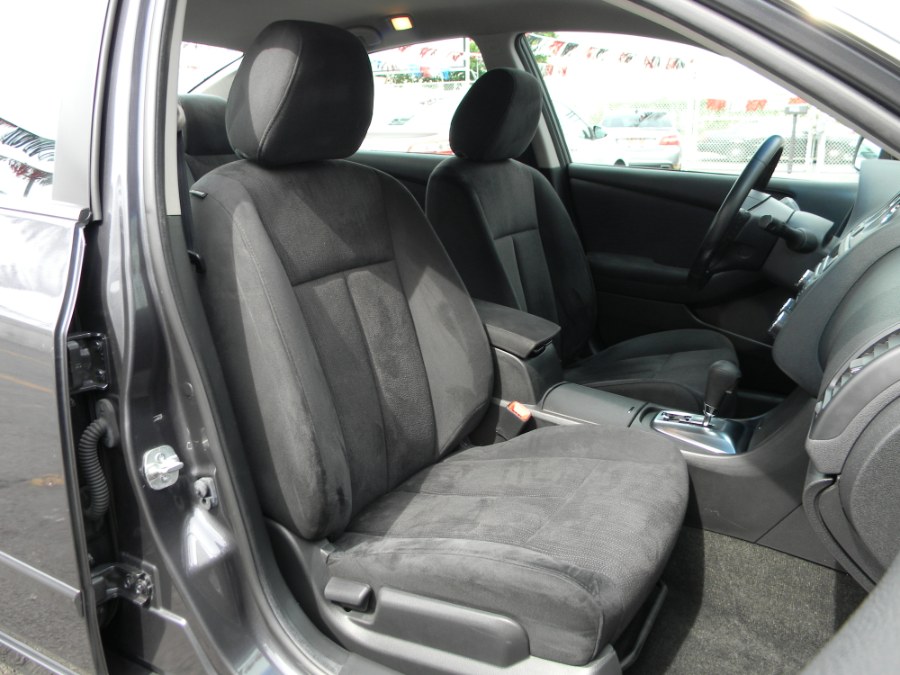 2012 Nissan Altima 4dr Sdn V6 CVT 3.5 SR, available for sale in Paterson, New Jersey | DZ Automall. Paterson, New Jersey 2012 Nissan Altima 4dr Sdn V6 CVT 3.5 SR, available for sale in Paterson, New Jersey | DZ Automall. Paterson, New Jersey