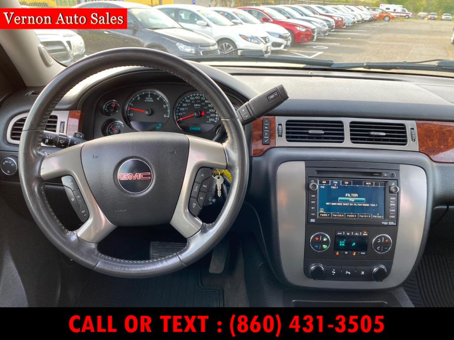 2011 GMC Yukon XL SLT 4WD 4dr 1500 SLT, available for sale in Manchester, Connecticut | Vernon Auto Sale & Service. Manchester, Connecticut 2011 GMC Yukon XL SLT 4WD 4dr 1500 SLT, available for sale in Manchester, Connecticut | Vernon Auto Sale & Service. Manchester, Connecticut