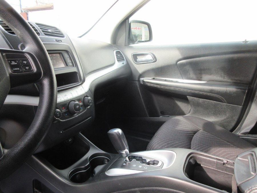 2015 Dodge Journey AWD 4dr SXT photo