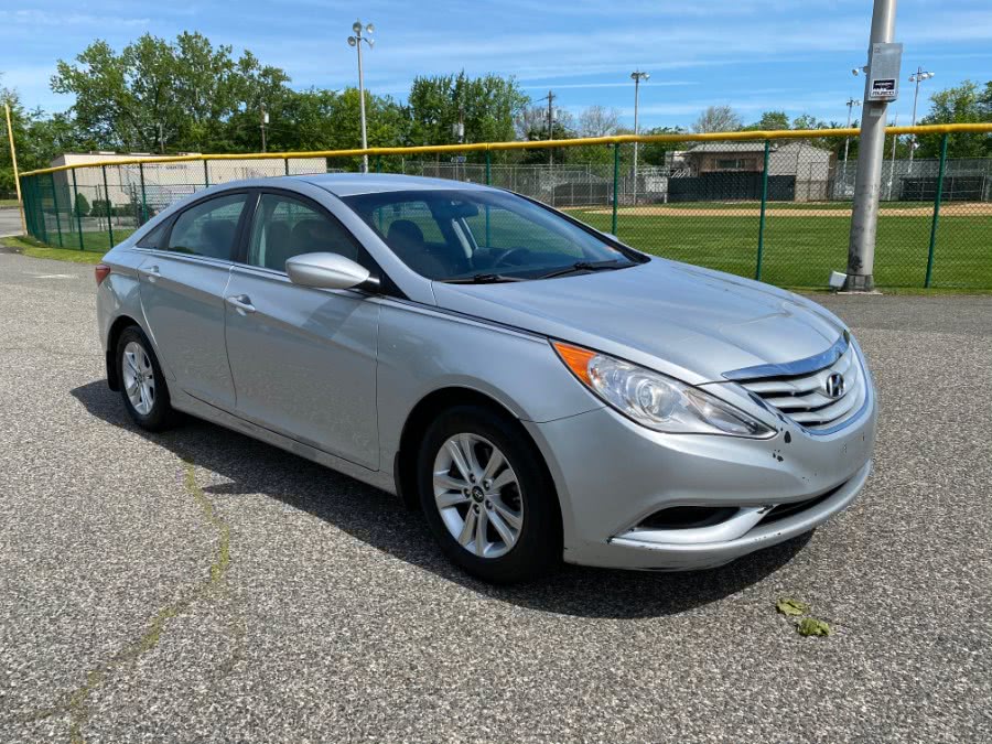 2011 Hyundai Sonata 4dr Sdn 2.4L Auto GLS, available for sale in Lyndhurst, New Jersey | Cars With Deals. Lyndhurst, New Jersey