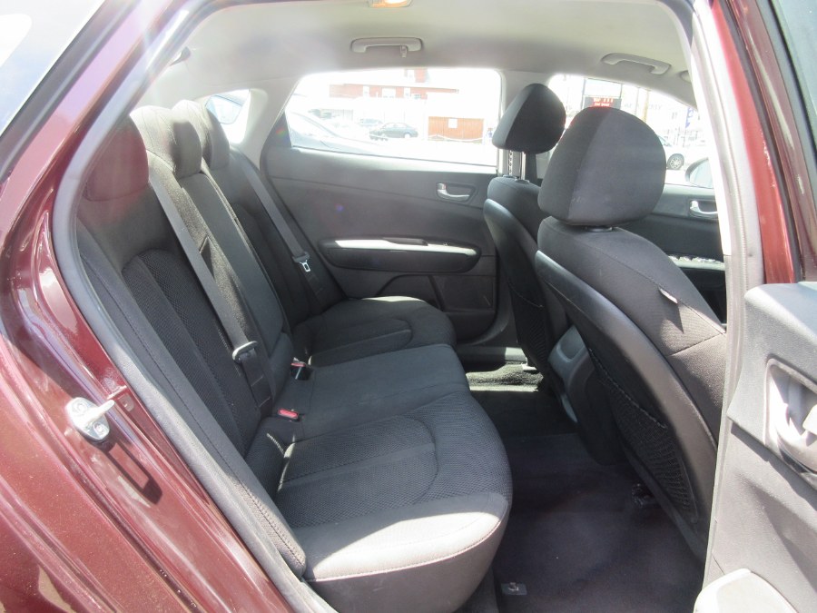 2019 Kia Optima LX Auto photo