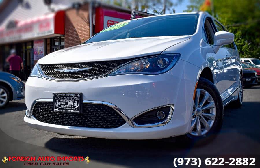 2019 Chrysler Pacifica Touring L FWD, available for sale in Irvington, New Jersey | Foreign Auto Imports. Irvington, New Jersey