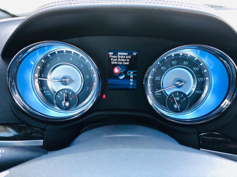 2013 Chrysler 300 4dr Sdn 300C AWD, available for sale in Milford, Connecticut | Chip's Auto Sales Inc. Milford, Connecticut 2013 Chrysler 300 4dr Sdn 300C AWD, available for sale in Milford, Connecticut | Chip's Auto Sales Inc. Milford, Connecticut