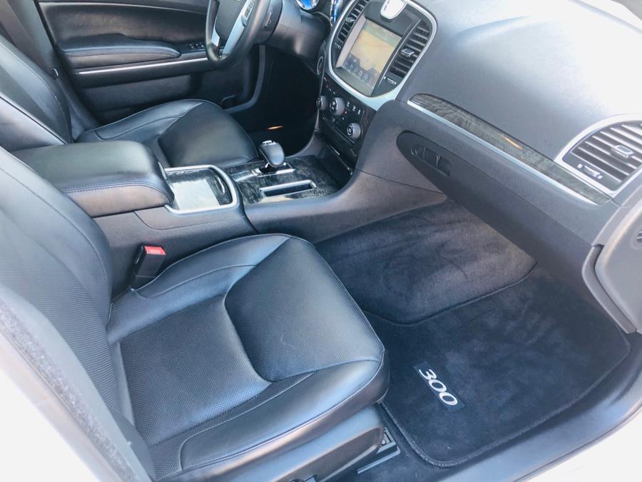 2013 Chrysler 300 4dr Sdn 300C AWD, available for sale in Milford, Connecticut | Chip's Auto Sales Inc. Milford, Connecticut 2013 Chrysler 300 4dr Sdn 300C AWD, available for sale in Milford, Connecticut | Chip's Auto Sales Inc. Milford, Connecticut