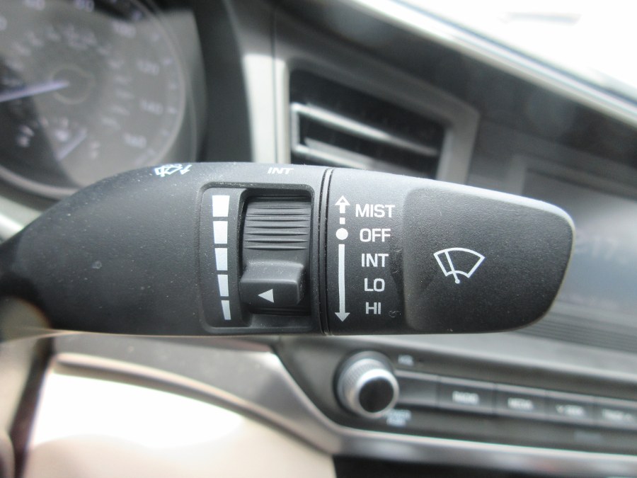 2019 Hyundai Elantra SE Auto, available for sale in Linden, New Jersey | Route 27 Auto Mall. Linden, New Jersey 2019 Hyundai Elantra SE Auto, available for sale in Linden, New Jersey | Route 27 Auto Mall. Linden, New Jersey