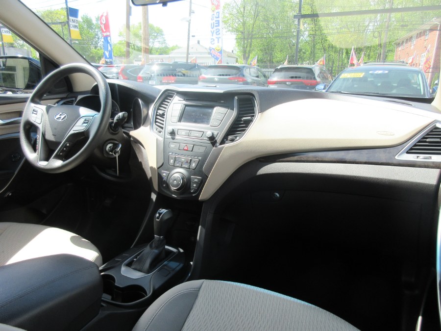 2018 Hyundai Santa Fe Sport 2.4L Auto photo