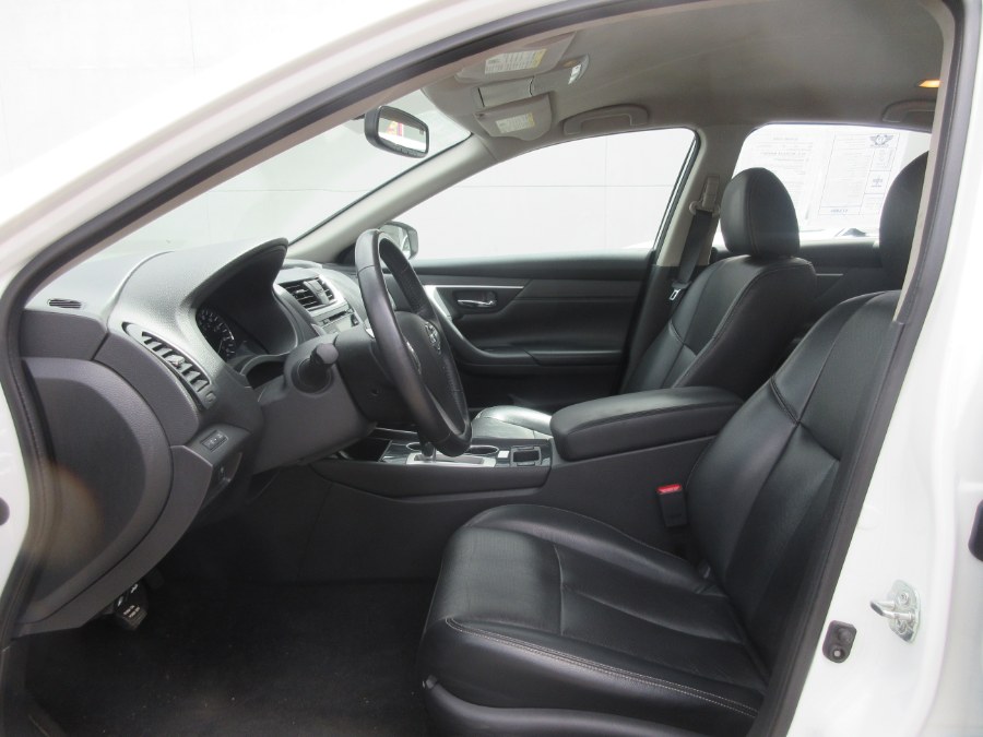 2018 Nissan Altima 2.5 SV Sedan, available for sale in Linden, New Jersey | Route 27 Auto Mall. Linden, New Jersey 2018 Nissan Altima 2.5 SV Sedan, available for sale in Linden, New Jersey | Route 27 Auto Mall. Linden, New Jersey