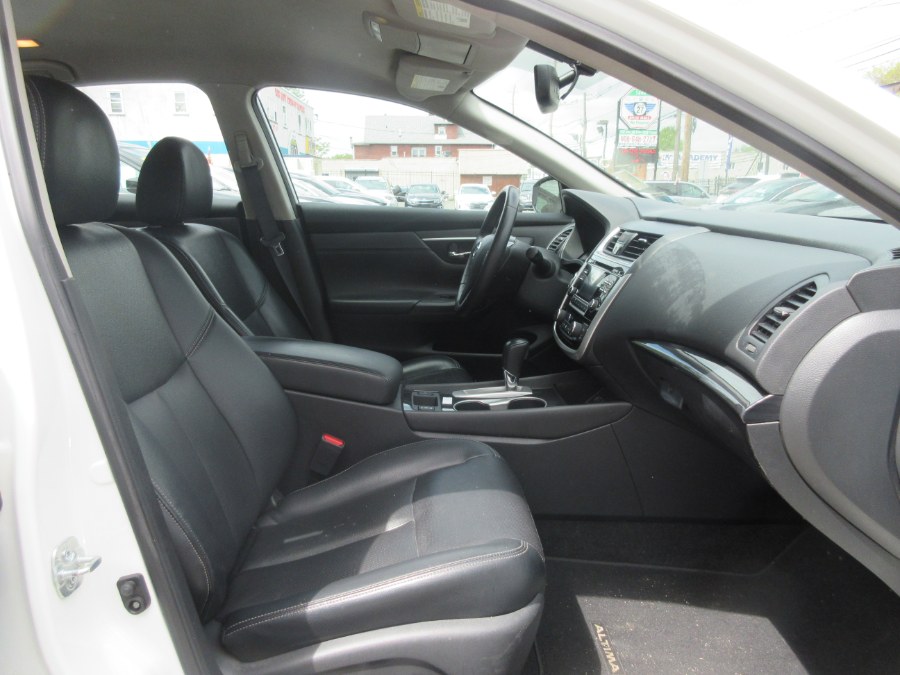 2018 Nissan Altima 2.5 SV Sedan, available for sale in Linden, New Jersey | Route 27 Auto Mall. Linden, New Jersey 2018 Nissan Altima 2.5 SV Sedan, available for sale in Linden, New Jersey | Route 27 Auto Mall. Linden, New Jersey
