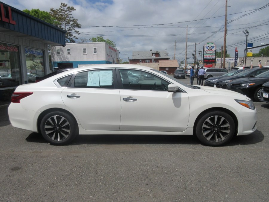2018 Nissan Altima 2.5 SV Sedan, available for sale in Linden, New Jersey | Route 27 Auto Mall. Linden, New Jersey 2018 Nissan Altima 2.5 SV Sedan, available for sale in Linden, New Jersey | Route 27 Auto Mall. Linden, New Jersey