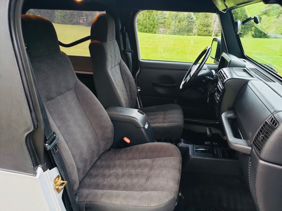 2004 Jeep Wrangler 2dr Sport, available for sale in North Salem, New York | Meccanic Shop North Inc. North Salem, New York 2004 Jeep Wrangler 2dr Sport, available for sale in North Salem, New York | Meccanic Shop North Inc. North Salem, New York