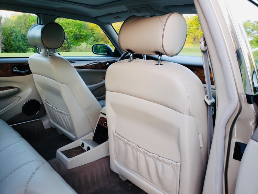 2001 Jaguar XJ 4dr Sdn L, available for sale in North Salem, New York | Meccanic Shop North Inc. North Salem, New York 2001 Jaguar XJ 4dr Sdn L, available for sale in North Salem, New York | Meccanic Shop North Inc. North Salem, New York