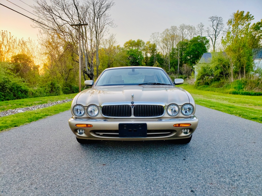 2001 Jaguar XJ 4dr Sdn L, available for sale in North Salem, New York | Meccanic Shop North Inc. North Salem, New York 2001 Jaguar XJ 4dr Sdn L, available for sale in North Salem, New York | Meccanic Shop North Inc. North Salem, New York