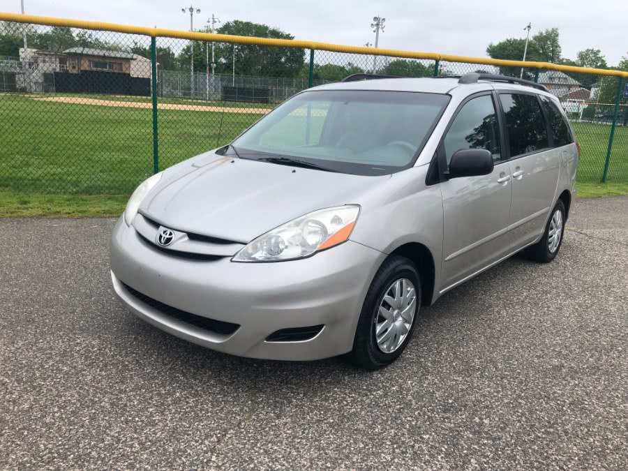 2008 Toyota Sienna 5dr 7-Pass Van CE FWD, available for sale in Lyndhurst, New Jersey | Cars With Deals. Lyndhurst, New Jersey