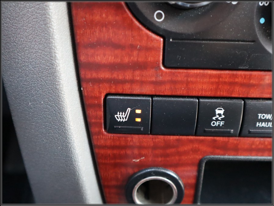 Used Jeep Grand Cherokee 4dr Limited 4WD 2005 | My Auto Inc.. Huntington Station, New York Used Jeep Grand Cherokee 4dr Limited 4WD 2005 | My Auto Inc.. Huntington Station, New York