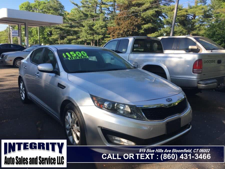 2011 Kia Optima 4dr Sdn 2.4L Auto EX, available for sale in Bloomfield, Connecticut | Integrity Auto Sales and Service LLC. Bloomfield, Connecticut