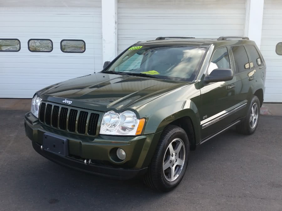 Used Jeep Grand Cherokee 4dr Laredo 4WD 2006 | Action Automotive. Berlin, Connecticut