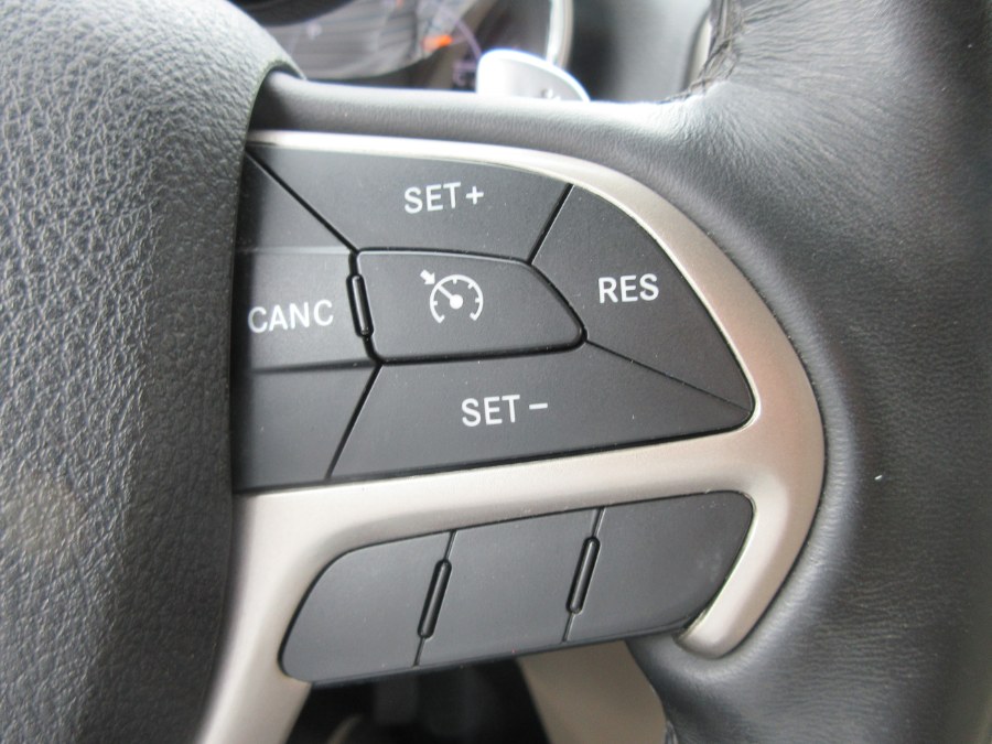 2015 Jeep Grand Cherokee 4WD 4dr Limited, available for sale in Linden, New Jersey | Route 27 Auto Mall. Linden, New Jersey 2015 Jeep Grand Cherokee 4WD 4dr Limited, available for sale in Linden, New Jersey | Route 27 Auto Mall. Linden, New Jersey