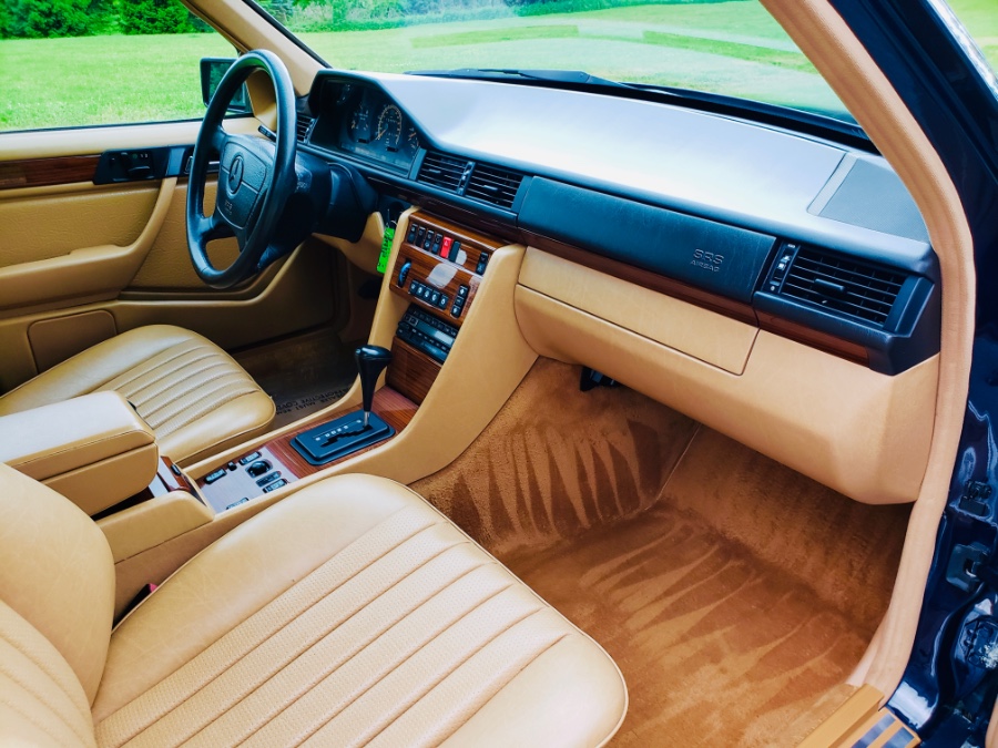 1993 Mercedes-Benz 300 Series 4dr Wagon 300TE 4matic Auto, available for sale in North Salem, New York | Meccanic Shop North Inc. North Salem, New York 1993 Mercedes-Benz 300 Series 4dr Wagon 300TE 4matic Auto, available for sale in North Salem, New York | Meccanic Shop North Inc. North Salem, New York