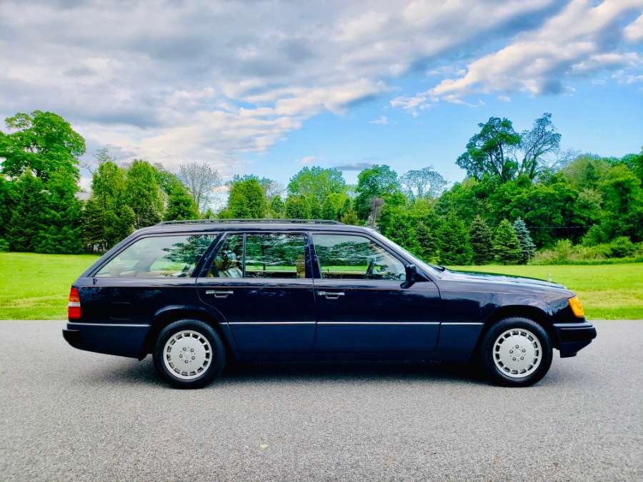 1993 Mercedes-Benz 300 Series 4dr Wagon 300TE 4matic Auto, available for sale in North Salem, New York | Meccanic Shop North Inc. North Salem, New York 1993 Mercedes-Benz 300 Series 4dr Wagon 300TE 4matic Auto, available for sale in North Salem, New York | Meccanic Shop North Inc. North Salem, New York