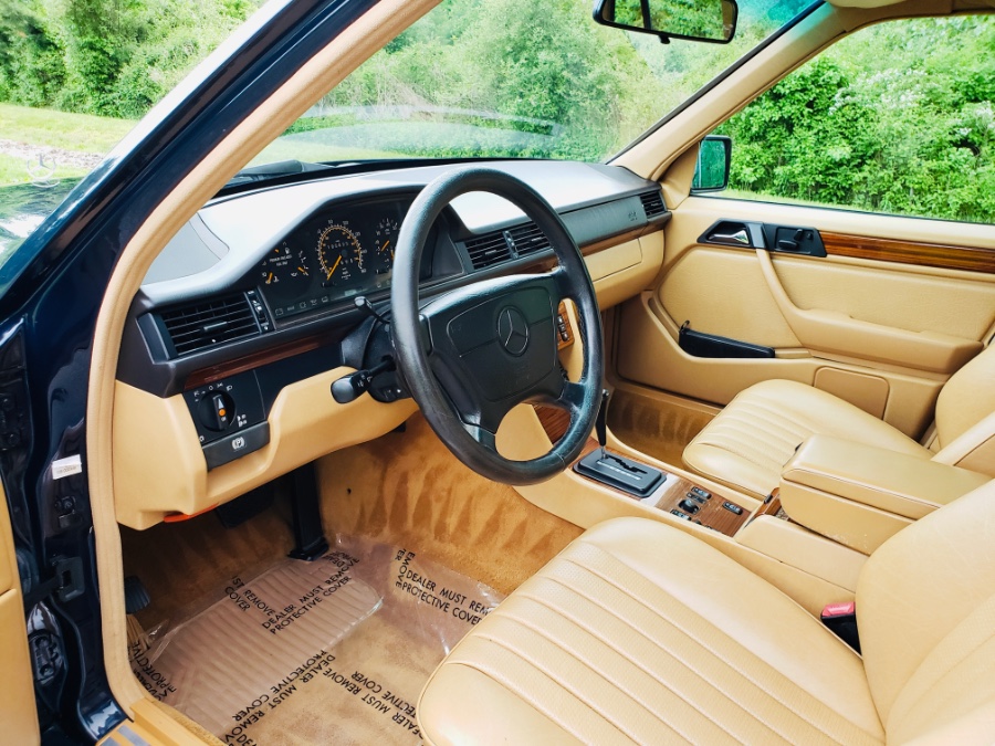 1993 Mercedes-Benz 300 Series 4dr Wagon 300TE 4matic Auto, available for sale in North Salem, New York | Meccanic Shop North Inc. North Salem, New York 1993 Mercedes-Benz 300 Series 4dr Wagon 300TE 4matic Auto, available for sale in North Salem, New York | Meccanic Shop North Inc. North Salem, New York