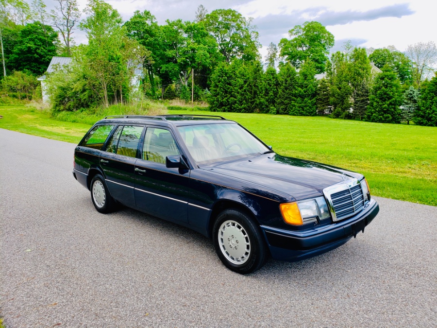 1993 Mercedes-Benz 300 Series 4dr Wagon 300TE 4matic Auto, available for sale in North Salem, New York | Meccanic Shop North Inc. North Salem, New York 1993 Mercedes-Benz 300 Series 4dr Wagon 300TE 4matic Auto, available for sale in North Salem, New York | Meccanic Shop North Inc. North Salem, New York