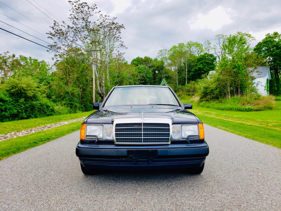 1993 Mercedes-Benz 300 Series 4dr Wagon 300TE 4matic Auto, available for sale in North Salem, New York | Meccanic Shop North Inc. North Salem, New York 1993 Mercedes-Benz 300 Series 4dr Wagon 300TE 4matic Auto, available for sale in North Salem, New York | Meccanic Shop North Inc. North Salem, New York