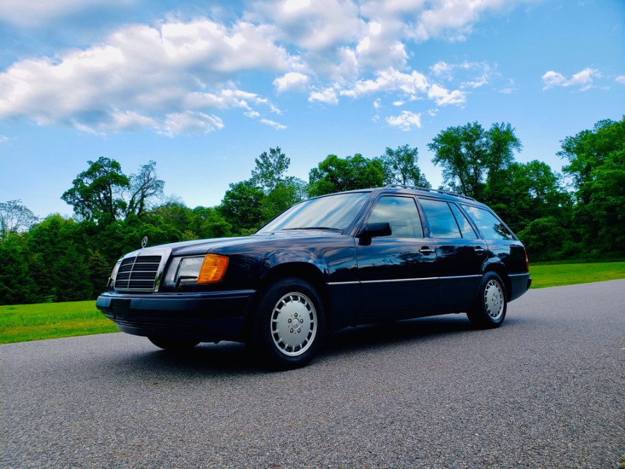 1993 Mercedes-Benz 300 Series 4dr Wagon 300TE 4matic Auto, available for sale in North Salem, New York | Meccanic Shop North Inc. North Salem, New York 1993 Mercedes-Benz 300 Series 4dr Wagon 300TE 4matic Auto, available for sale in North Salem, New York | Meccanic Shop North Inc. North Salem, New York