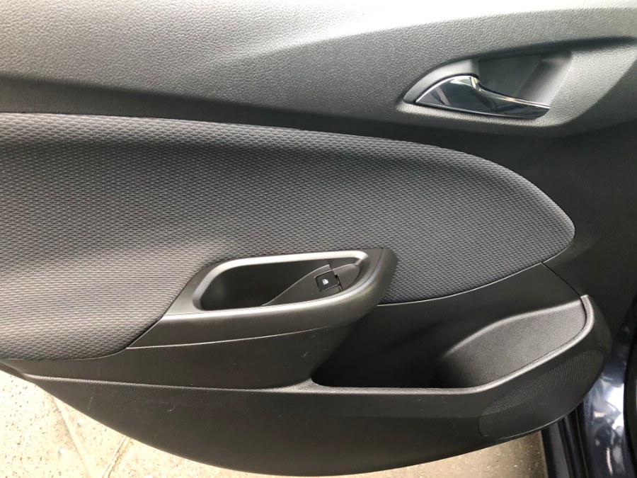 2016 Chevrolet Cruze 4dr Sdn Auto LT, available for sale in Bristol, Connecticut | Bristol Auto Center LLC. Bristol, Connecticut 2016 Chevrolet Cruze 4dr Sdn Auto LT, available for sale in Bristol, Connecticut | Bristol Auto Center LLC. Bristol, Connecticut