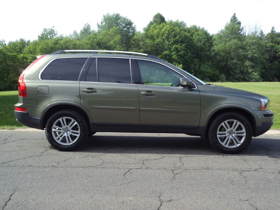 2010 Volvo XC90 3.2AWD, available for sale in Berlin, Connecticut | International Motorcars llc. Berlin, Connecticut 2010 Volvo XC90 3.2AWD, available for sale in Berlin, Connecticut | International Motorcars llc. Berlin, Connecticut