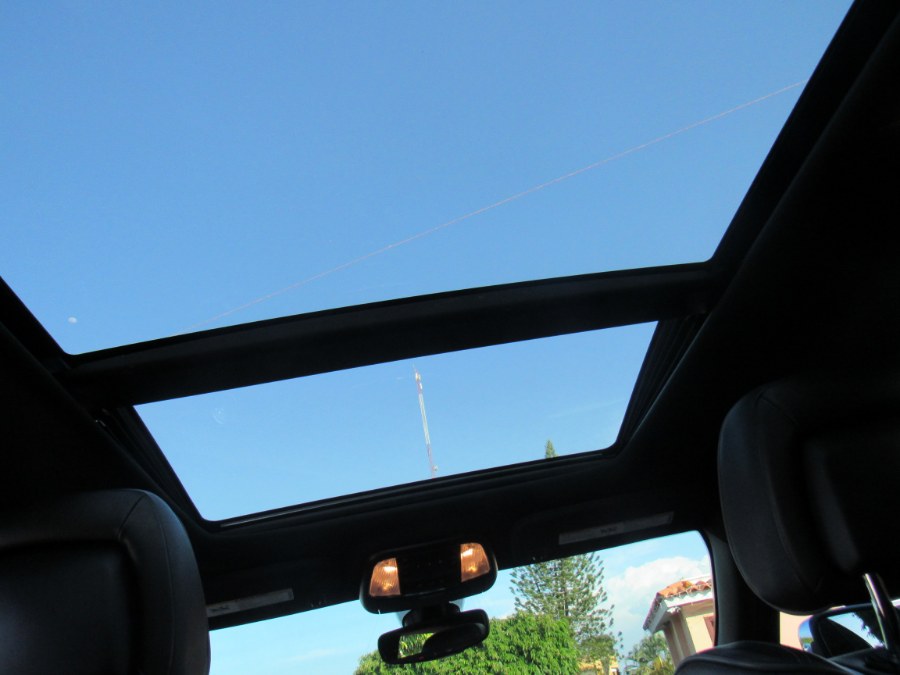 2019 Jeep Grand Cherokee Overland 4x4, available for sale in San Francisco de Macoris Rd, Dominican Republic | Hilario Auto Import. San Francisco de Macoris Rd, Dominican Republic 2019 Jeep Grand Cherokee Overland 4x4, available for sale in San Francisco de Macoris Rd, Dominican Republic | Hilario Auto Import. San Francisco de Macoris Rd, Dominican Republic
