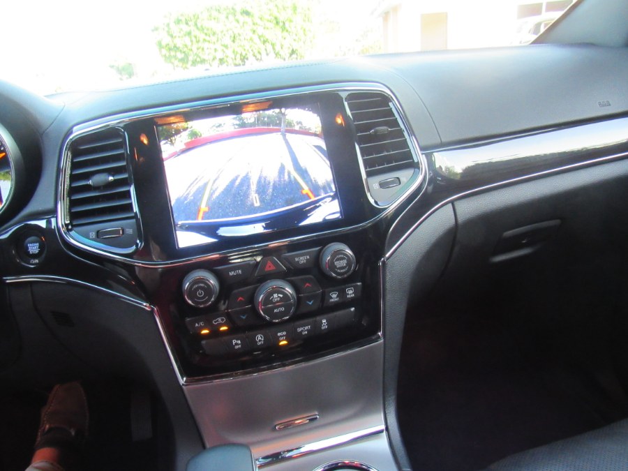 2019 Jeep Grand Cherokee Overland 4x4, available for sale in San Francisco de Macoris Rd, Dominican Republic | Hilario Auto Import. San Francisco de Macoris Rd, Dominican Republic 2019 Jeep Grand Cherokee Overland 4x4, available for sale in San Francisco de Macoris Rd, Dominican Republic | Hilario Auto Import. San Francisco de Macoris Rd, Dominican Republic