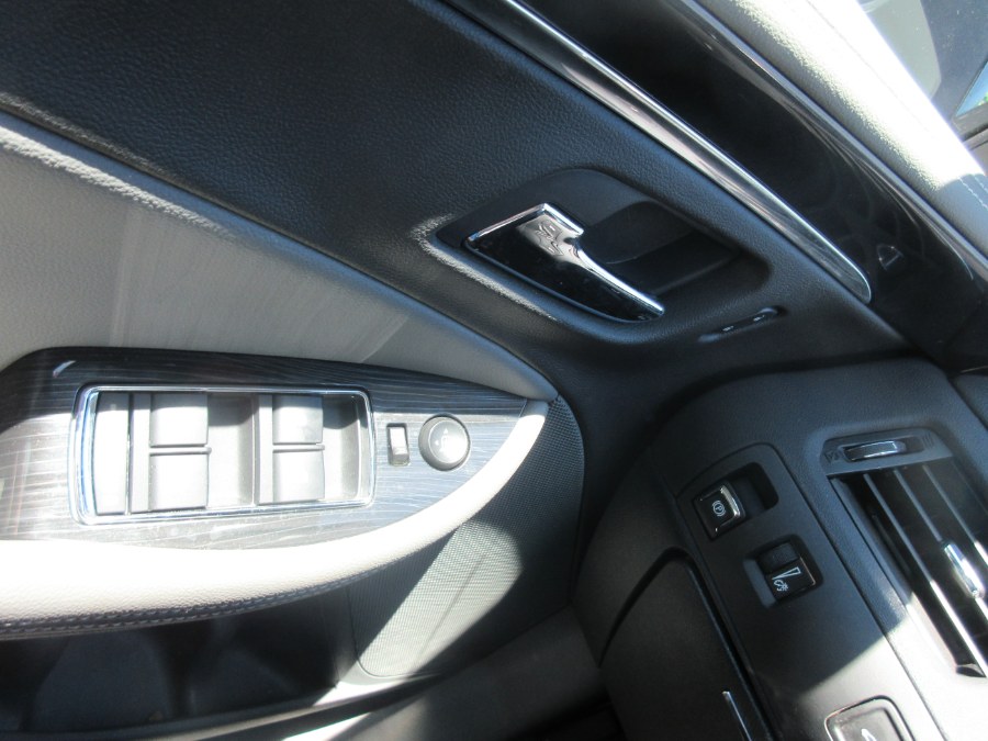 Used Chevrolet Impala 4dr Sdn LT w/1LT 2019 | Route 27 Auto Mall. Linden, New Jersey Used Chevrolet Impala 4dr Sdn LT w/1LT 2019 | Route 27 Auto Mall. Linden, New Jersey