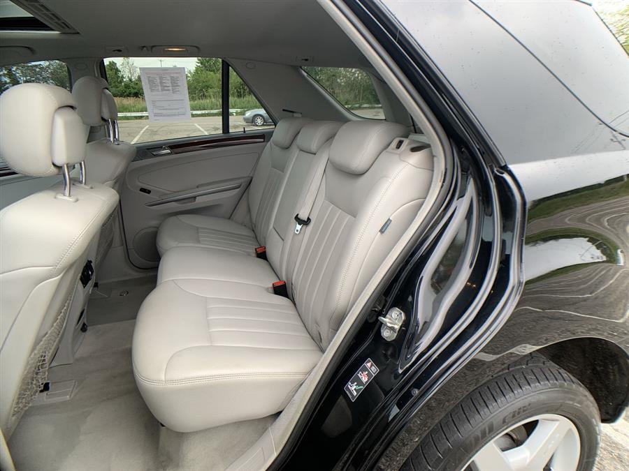 2008 Mercedes-Benz M-Class 4MATIC 4dr 5.5L, available for sale in Stratford, Connecticut | Wiz Leasing Inc. Stratford, Connecticut 2008 Mercedes-Benz M-Class 4MATIC 4dr 5.5L, available for sale in Stratford, Connecticut | Wiz Leasing Inc. Stratford, Connecticut