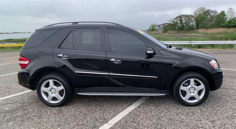 2008 Mercedes-Benz M-Class 4MATIC 4dr 5.5L, available for sale in Stratford, Connecticut | Wiz Leasing Inc. Stratford, Connecticut 2008 Mercedes-Benz M-Class 4MATIC 4dr 5.5L, available for sale in Stratford, Connecticut | Wiz Leasing Inc. Stratford, Connecticut