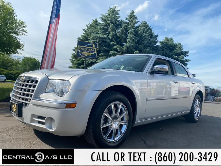 2009 Chrysler 300 4dr Sdn Limited AWD, available for sale in East Windsor, Connecticut | Central A/S LLC. East Windsor, Connecticut