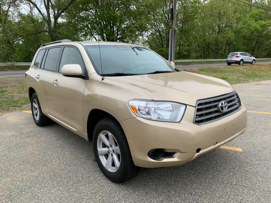 2008 Toyota Highlander 4WD 4dr Base, available for sale in Methuen, Massachusetts | Danny's Auto Sales. Methuen, Massachusetts